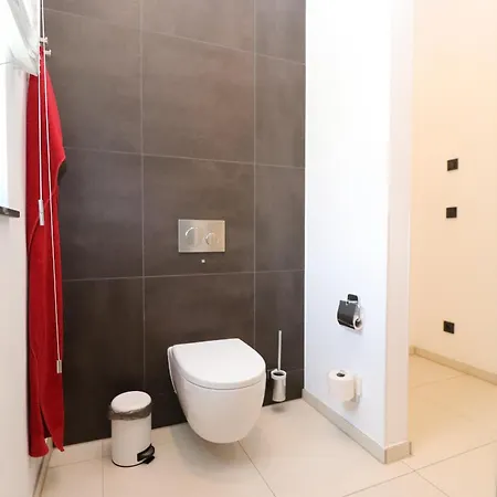 Alte Seefahrtschule App 09 Schwalbennest *